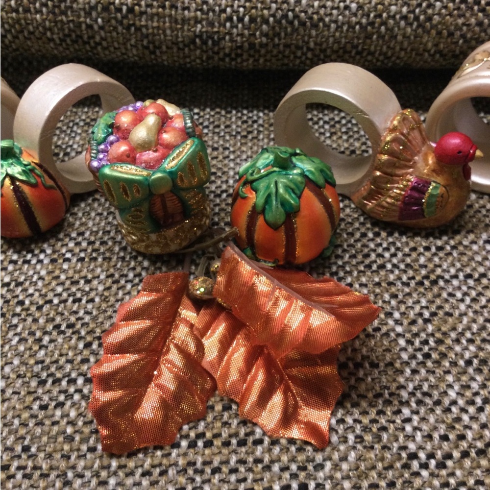 Festive Thanksgiving Napkin Rings Set - Picture 6 of 12